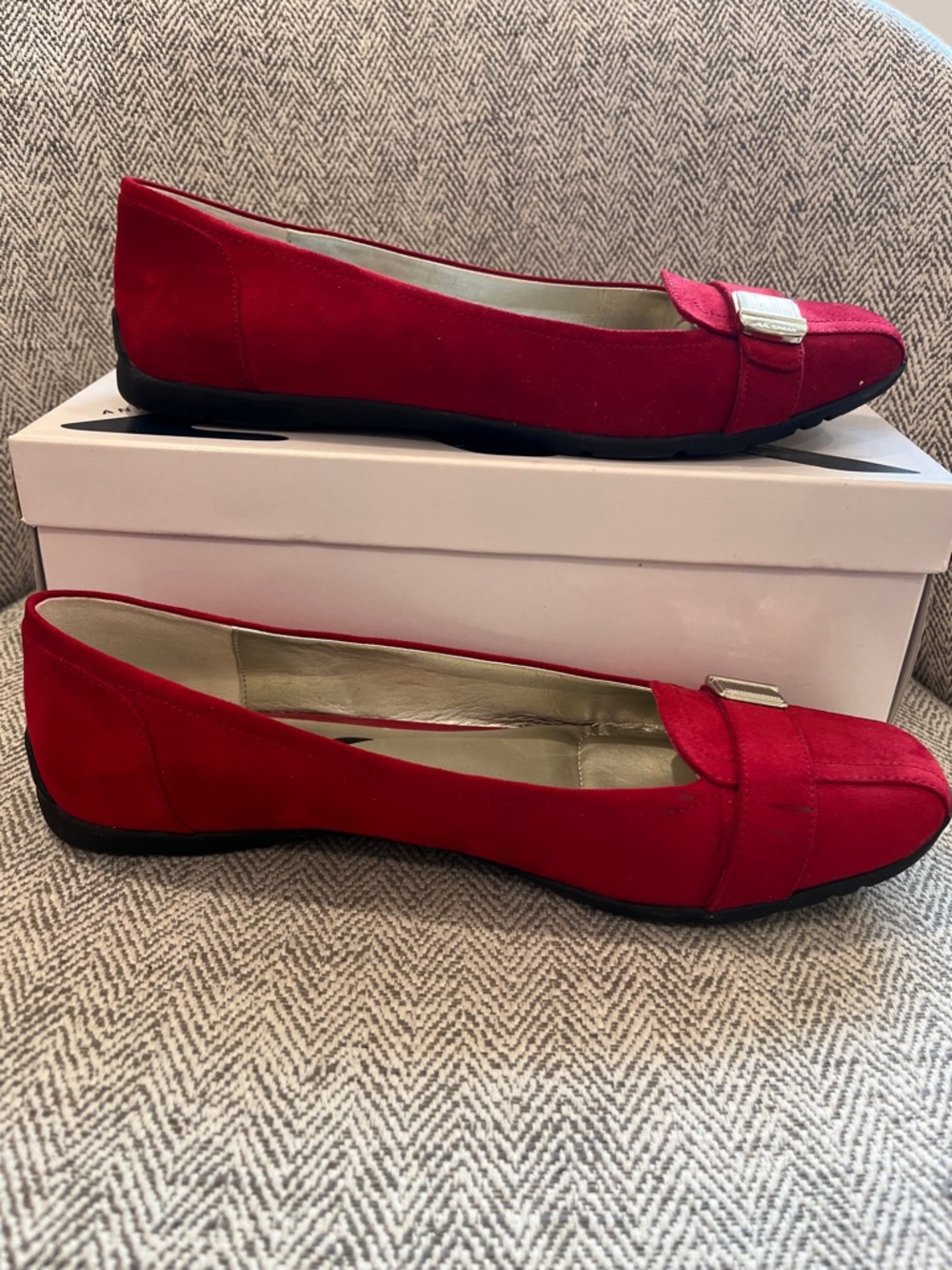 Anne Klein Red Suede Loafers size 9 - Picture 6 of 9